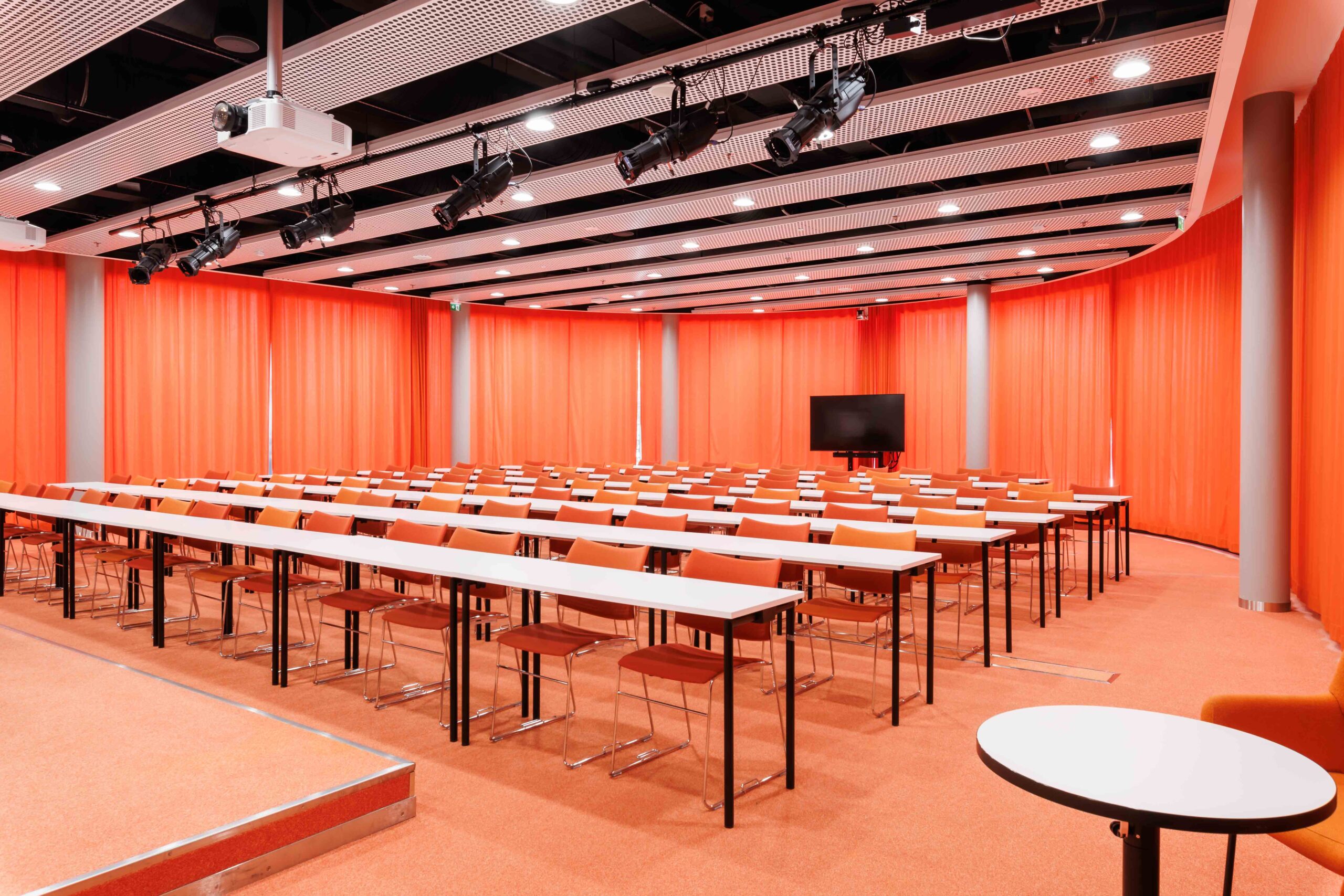 Myllypuro-sali, MPD1002 - 2