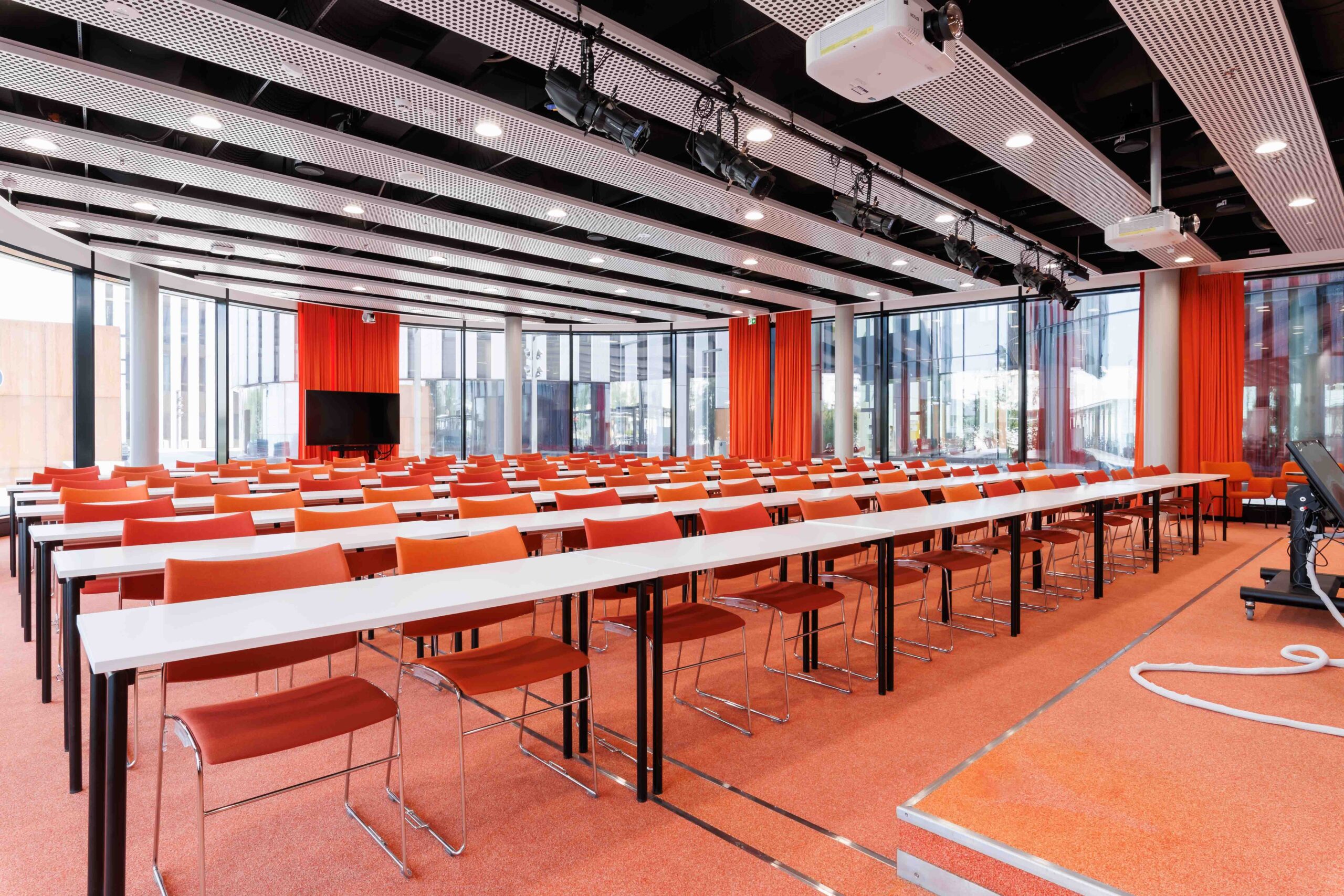 Myllypuro-sali, MPD1002 - 5