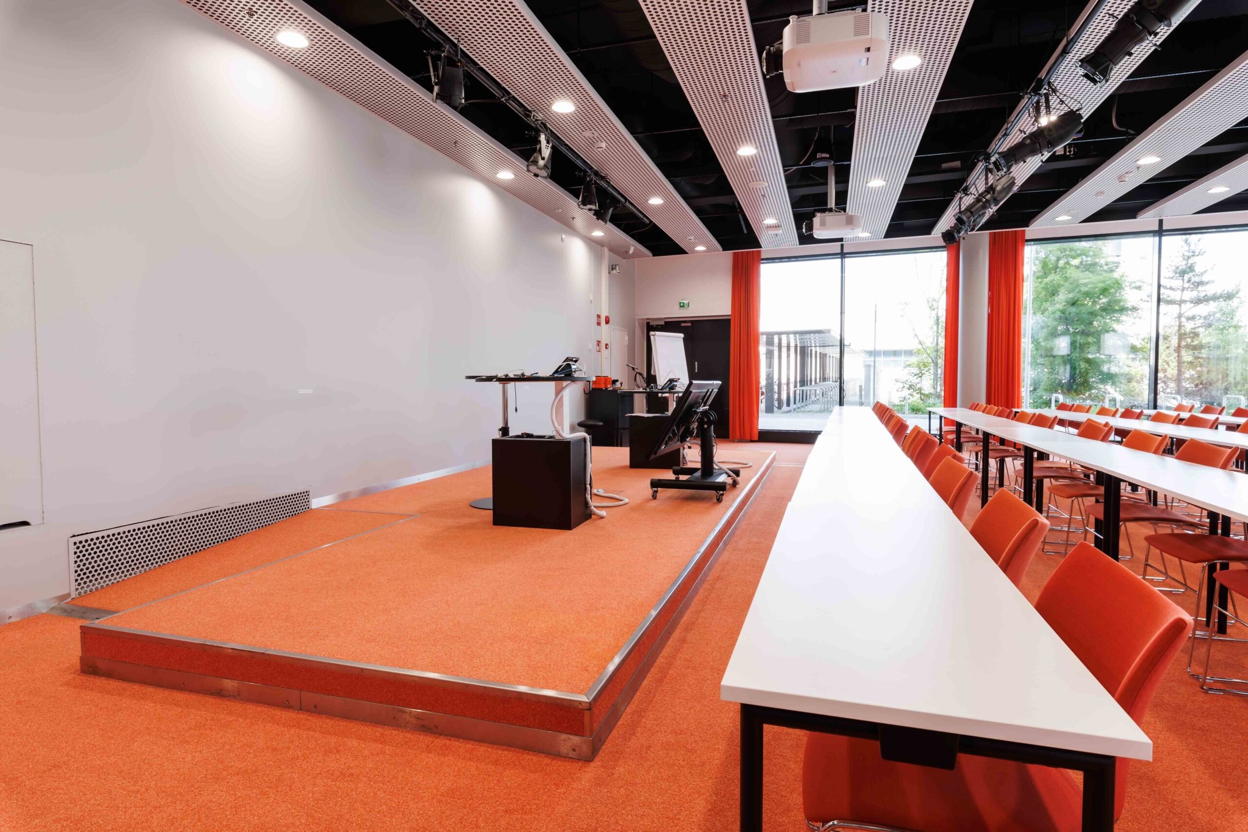 Myllypuro-sali, MPD1002 - 8